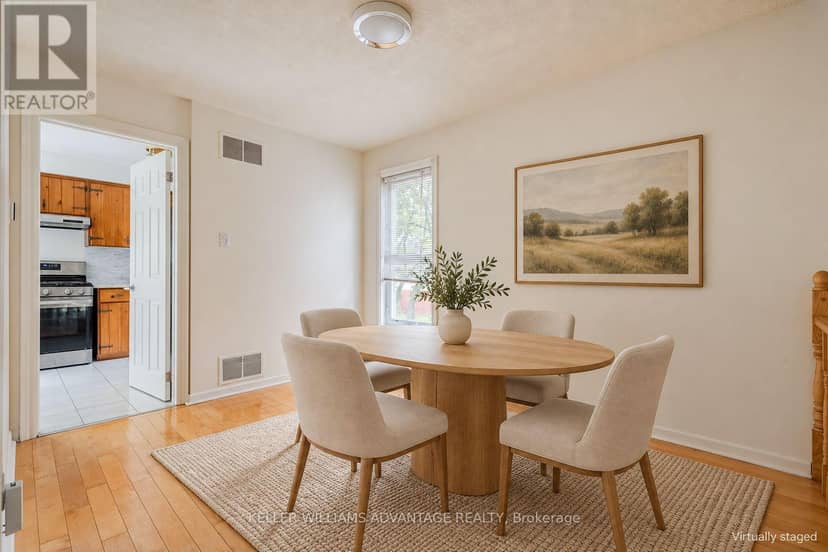 58 Ambercroft Boulevard — photo 14 of 40