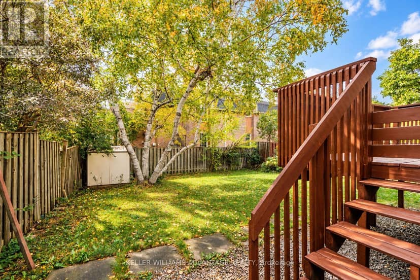 58 Ambercroft Boulevard — photo 38 of 40