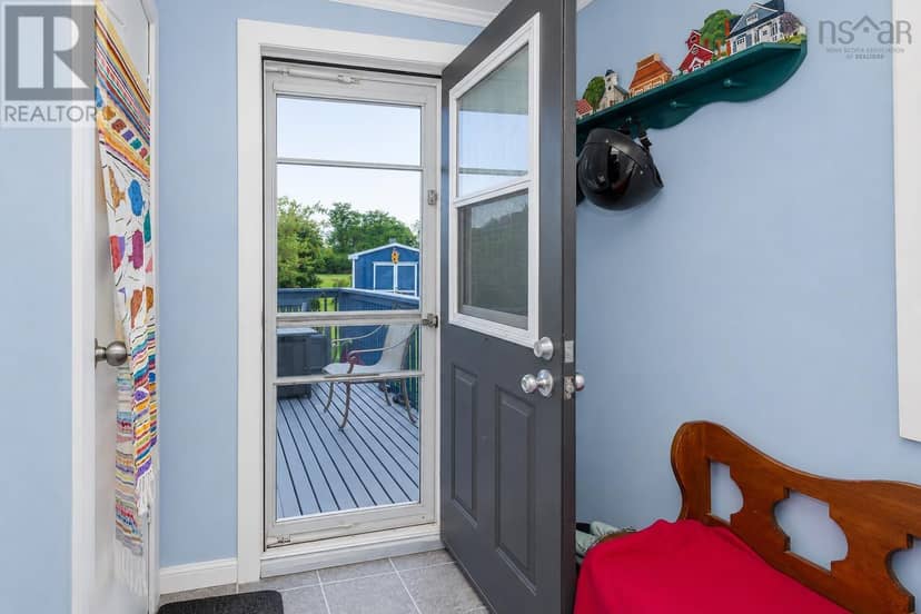 2652 Morien Highway, Port Morien, photo 5