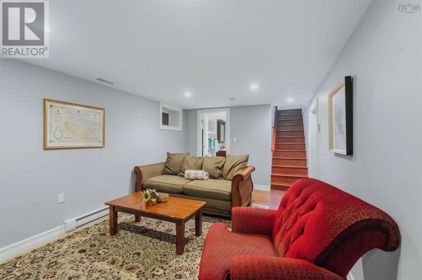 1023 High Street — photo 18 of 40