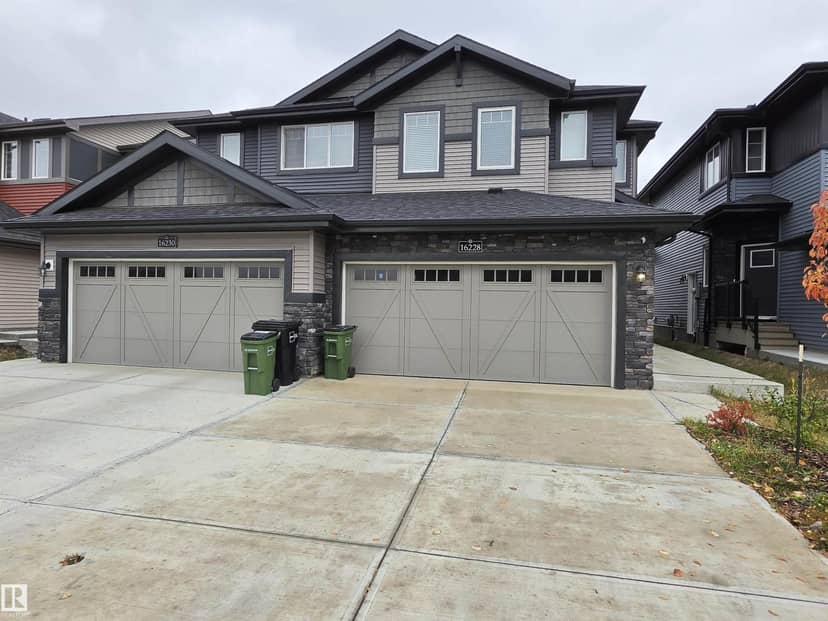 16228 19 Ave SW, Edmonton, photo 2