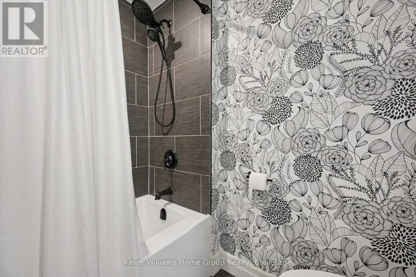 H53 - 223 Pioneer Drive W — photo 24 of 40
