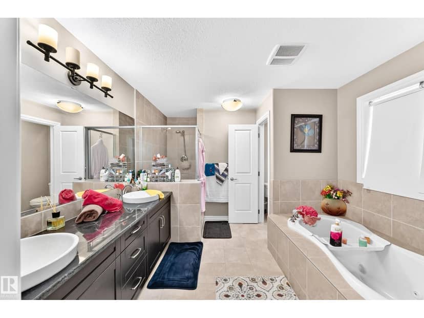 3179 Winspear Cr SW — photo 31 of 40