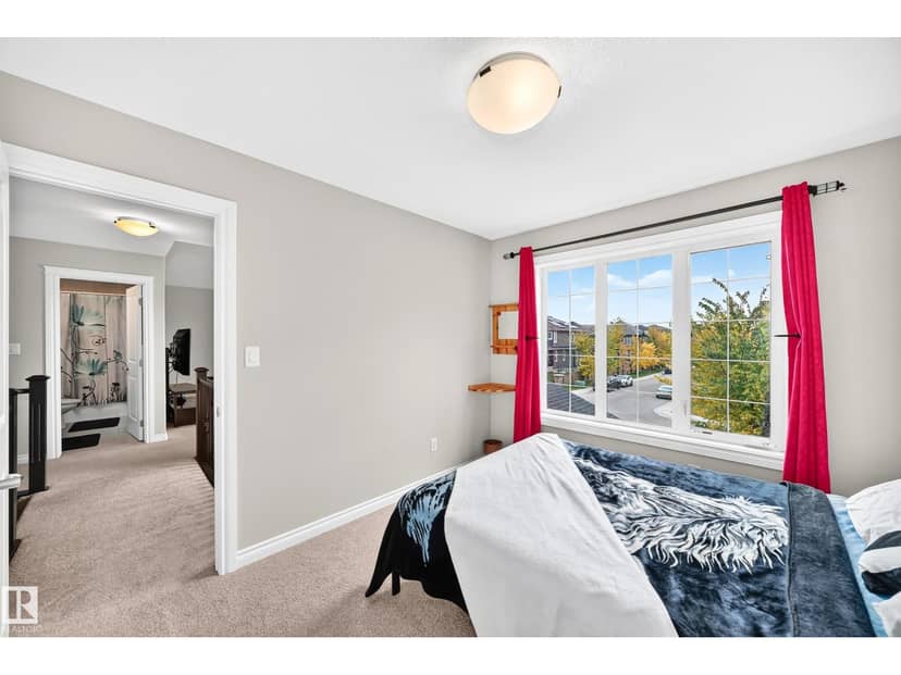 3179 Winspear Cr SW — photo 34 of 40