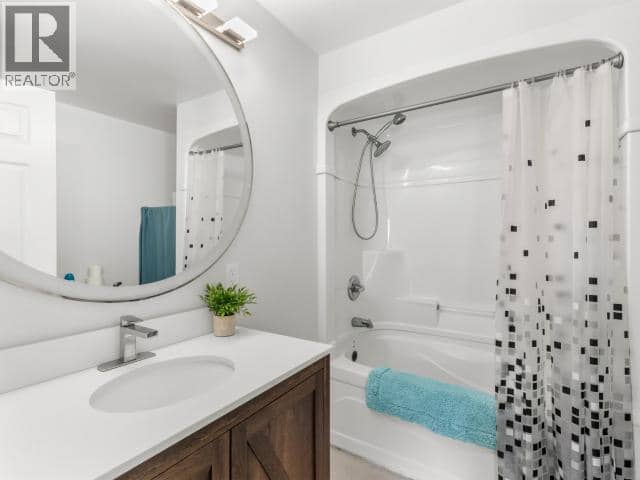 63-4 Prospector Road — photo 11 of 19