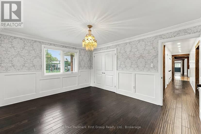 4800 Main Street — photo 17 of 40