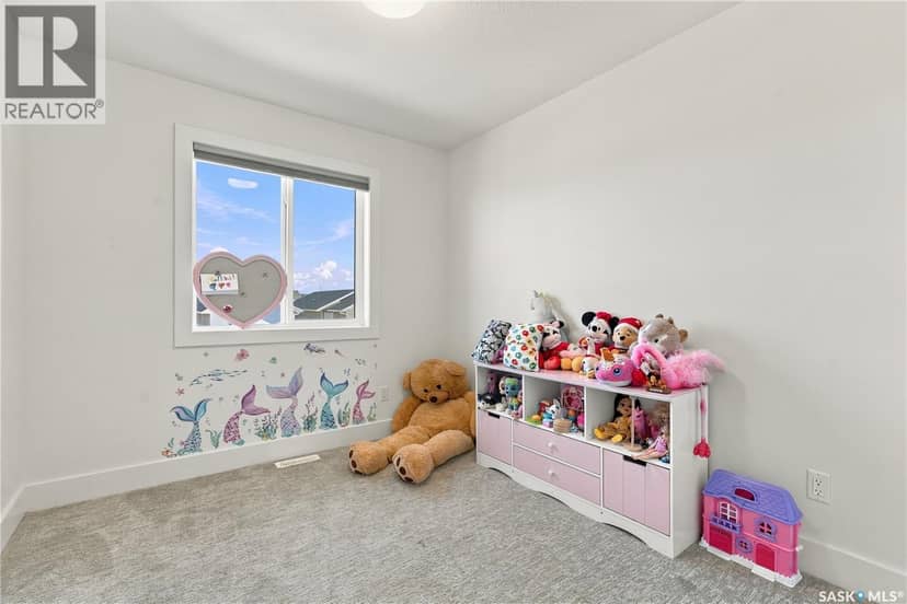 185 Rosewood BOULEVARD E — photo 22 of 40