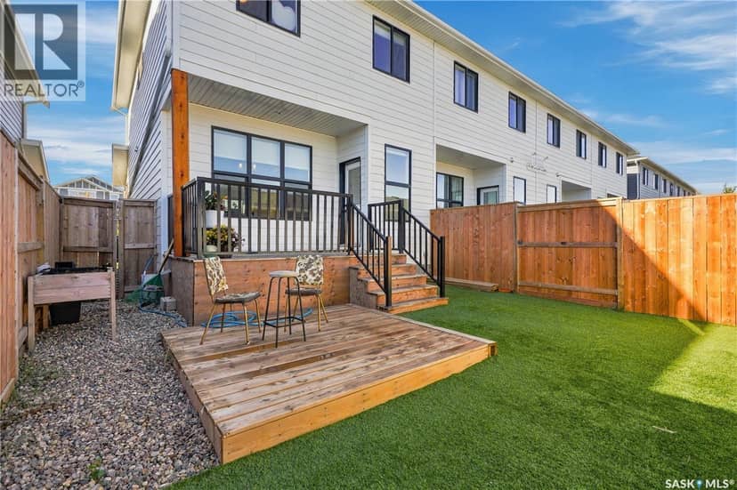 185 Rosewood BOULEVARD E, Saskatoon, photo 3