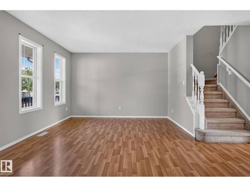 8923 173 AV NW, Edmonton, photo 4