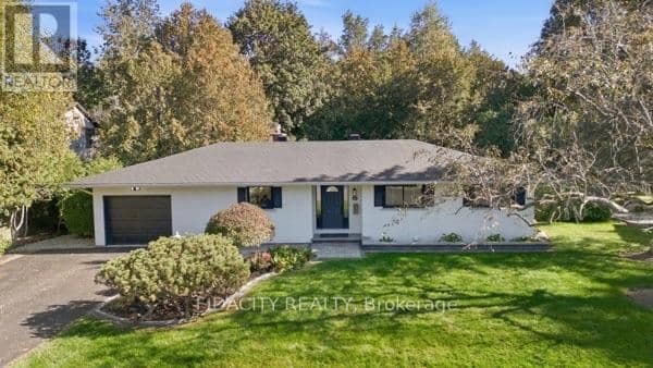 36 Beverly Street, Ottawa