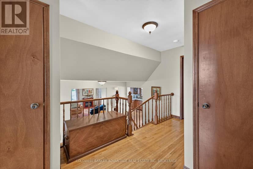 28 Glenpark Court — photo 10 of 32