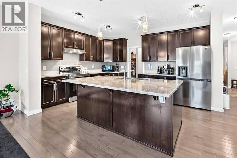 56 PANATELLA Parade NW — photo 9 of 40