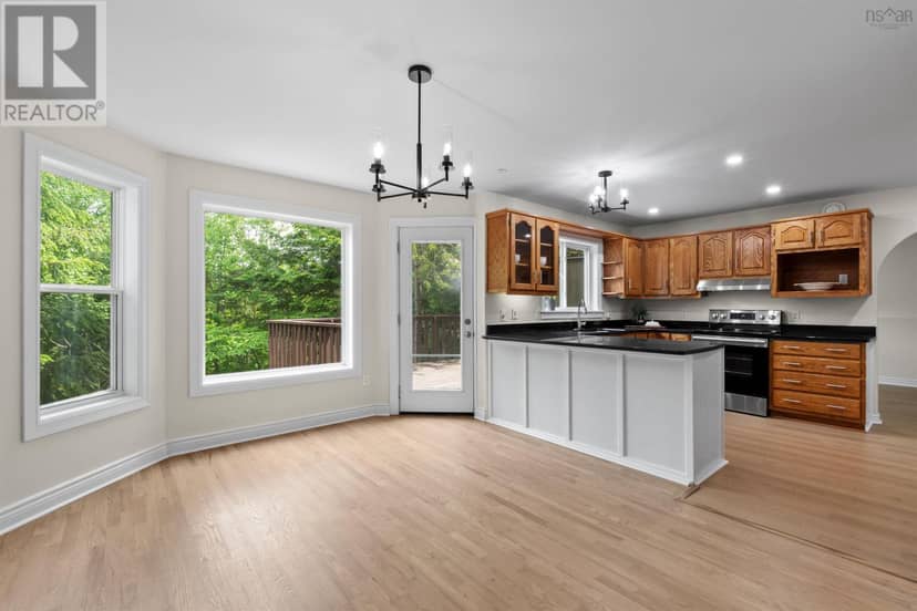 22A WEDGEWOOD Avenue — photo 12 of 40