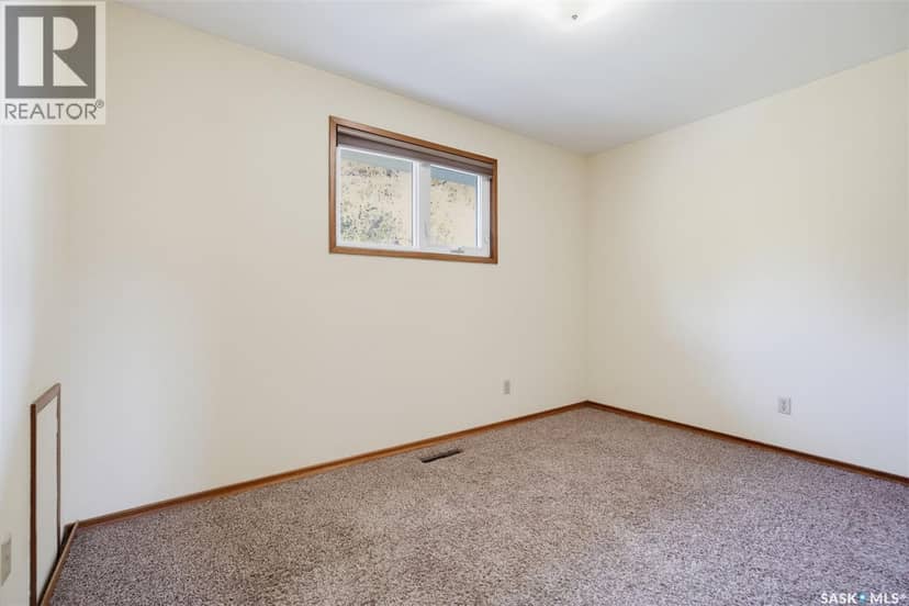 1513 Argyle AVENUE — photo 21 of 40