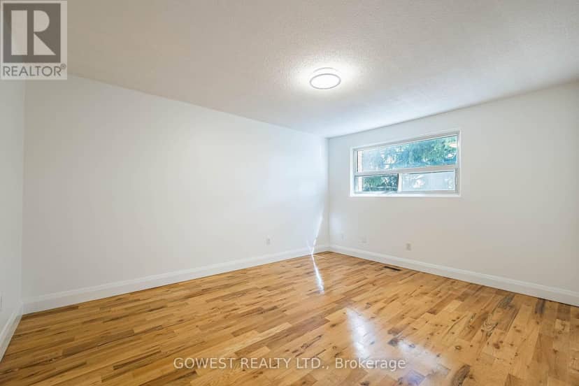 75 - 1055 Shawnmarr Road — photo 18 of 40