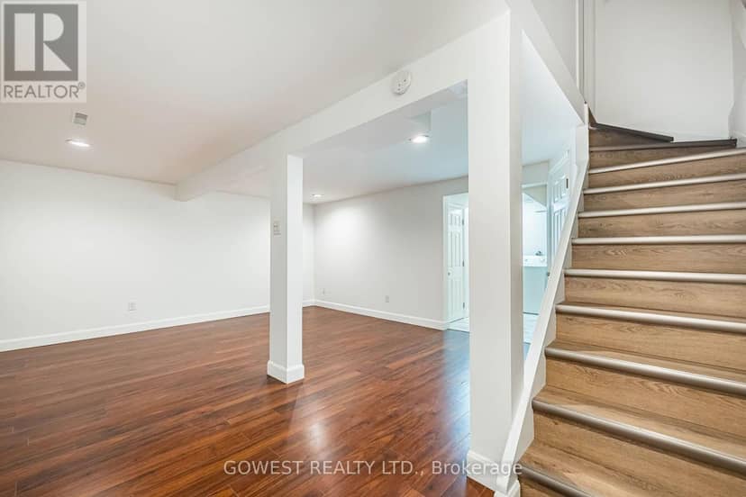 75 - 1055 Shawnmarr Road — photo 32 of 40