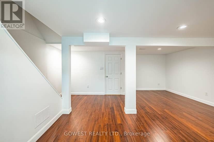 75 - 1055 Shawnmarr Road — photo 37 of 40
