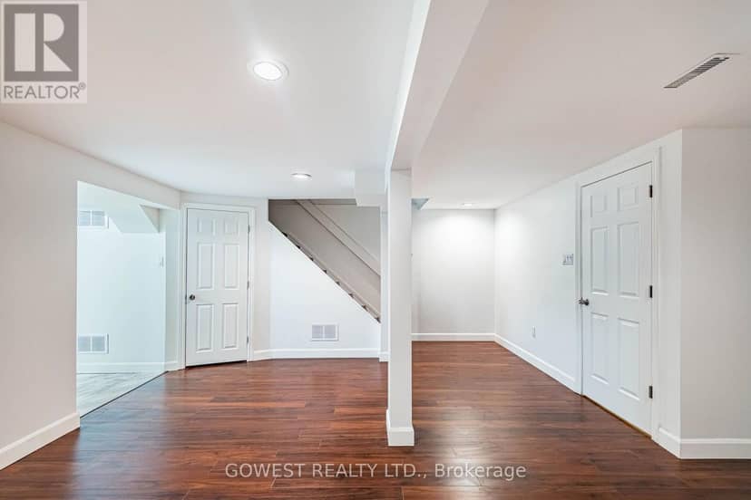 75 - 1055 Shawnmarr Road — photo 34 of 40