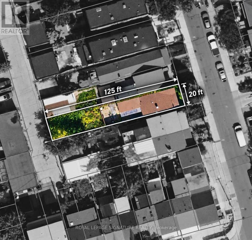 212 Lippincott Street, Toronto, photo 2