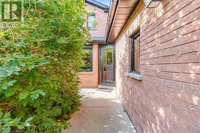 46 MAGANI Avenue — photo 7 of 40