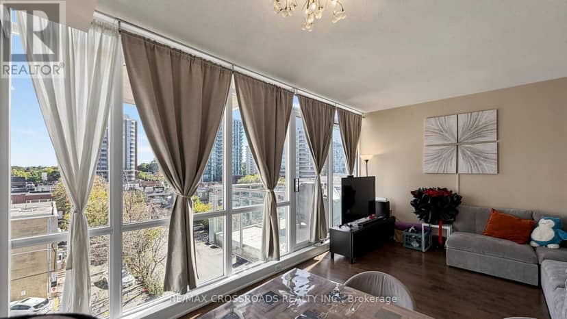 606 - 30 Canterbury Place, Toronto, photo 7