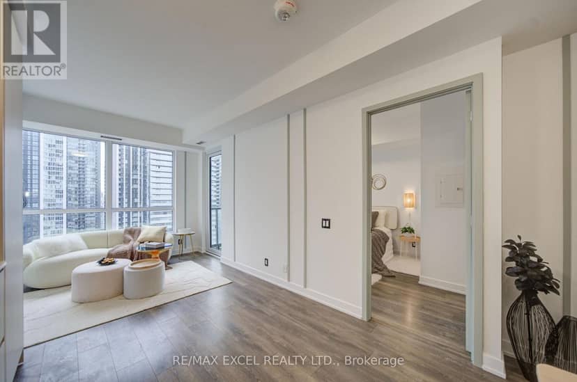 2708 - 108 Peter Street — photo 16 of 40
