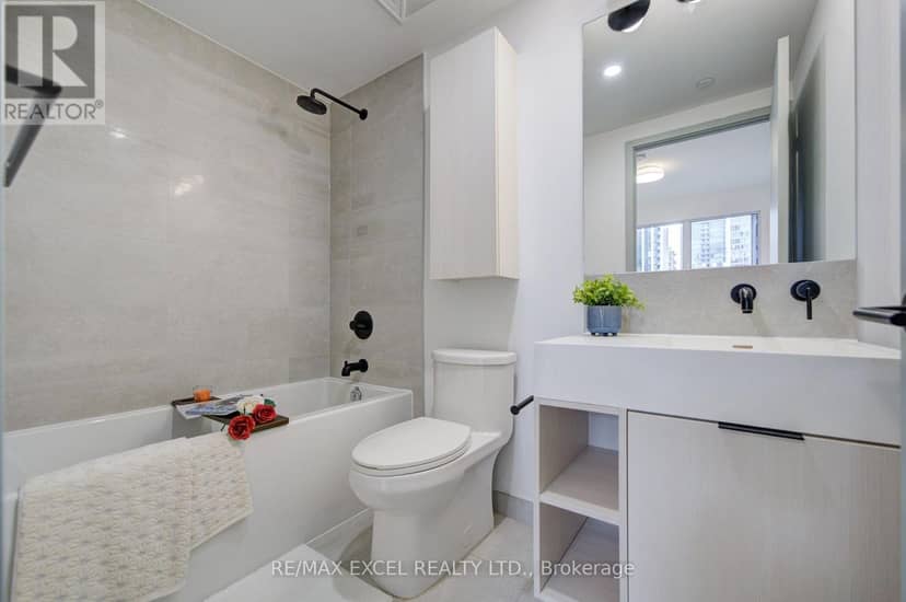2708 - 108 Peter Street — photo 24 of 40