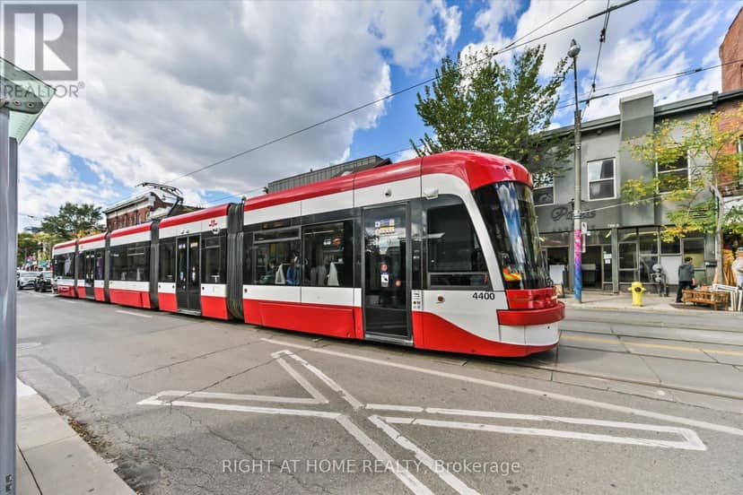 404 - 761 Queen Street E — photo 32 of 36