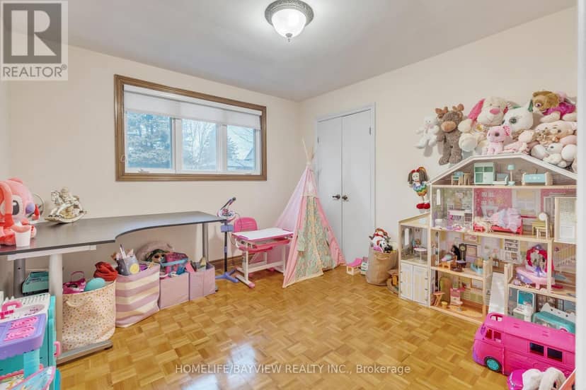 16 Roosevelt Drive — photo 24 of 35