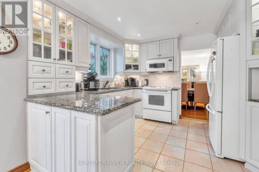 16 Roosevelt Drive, Richmond Hill, photo 8