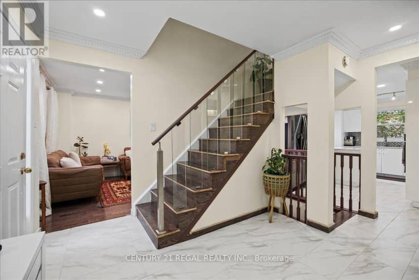 342 Hickling Trail — photo 9 of 22