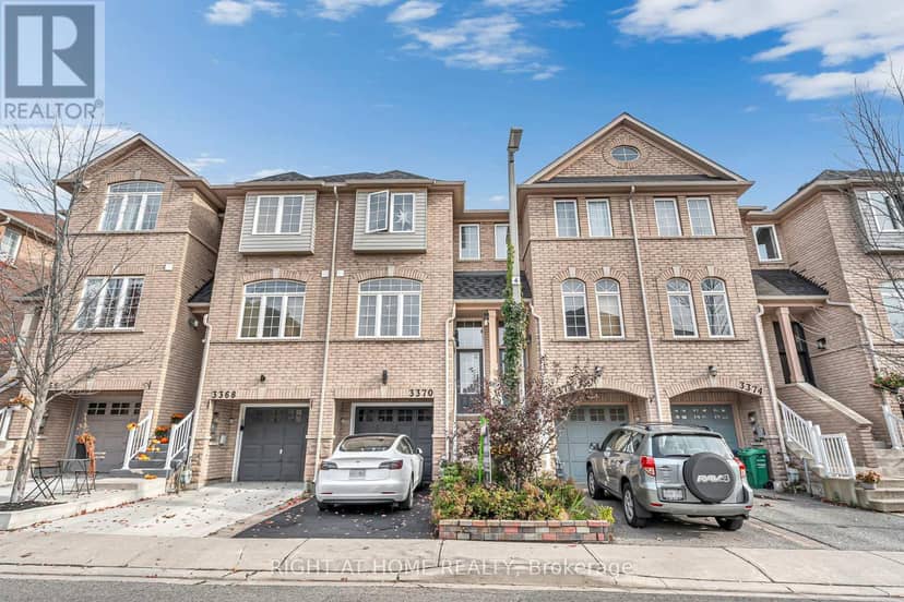 3370 Redpath Circle — photo 3 of 40