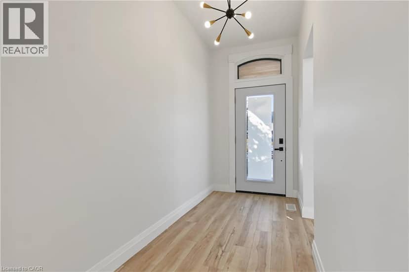 657 FRANCES Street — photo 5 of 40