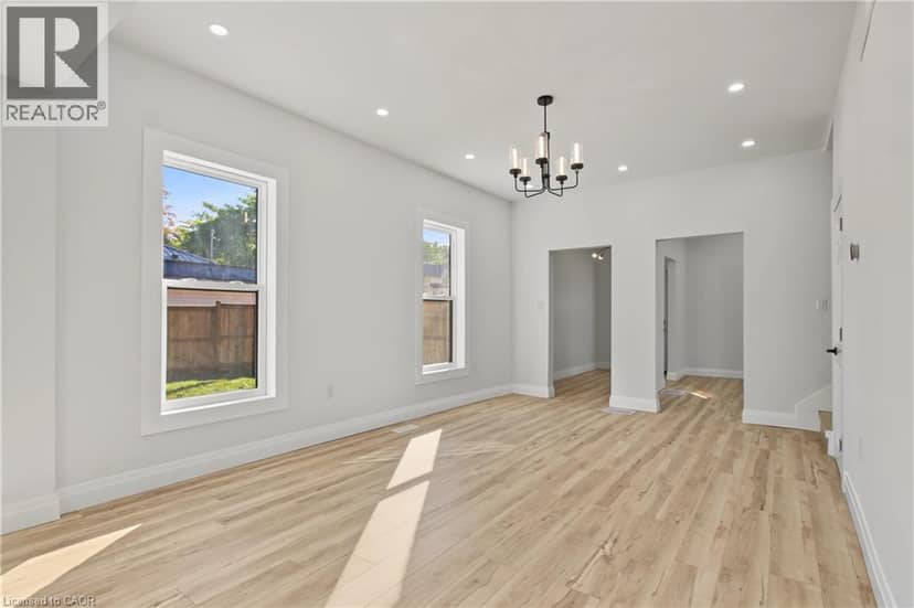 657 FRANCES Street — photo 14 of 40