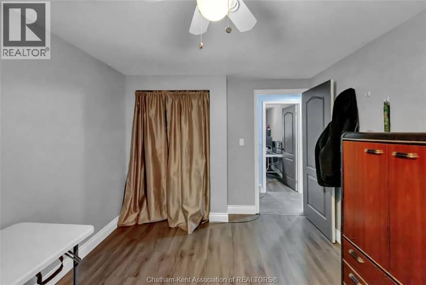 138 Vanier DRIVE — photo 32 of 40