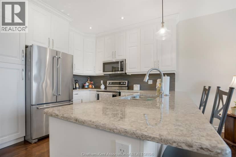 117 Cottage Place — photo 9 of 36
