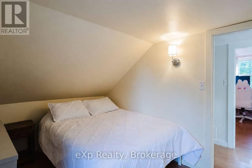 590 7th Street E — photo 12 of 24