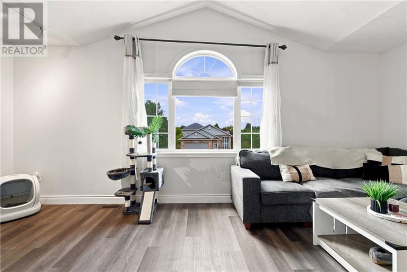 312 Braemore Cr — photo 33 of 33