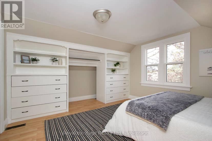 15 Russett Avenue — photo 14 of 18