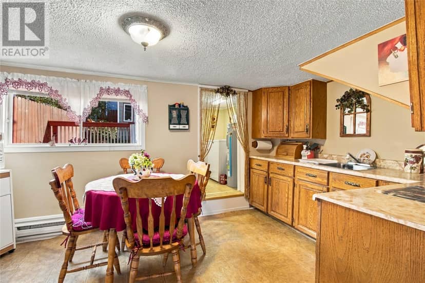 63 MERRYMEETING Road, St. John's, photo 7