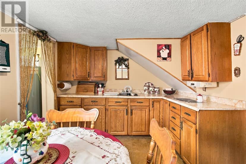 63 MERRYMEETING Road, St. John's, photo 8