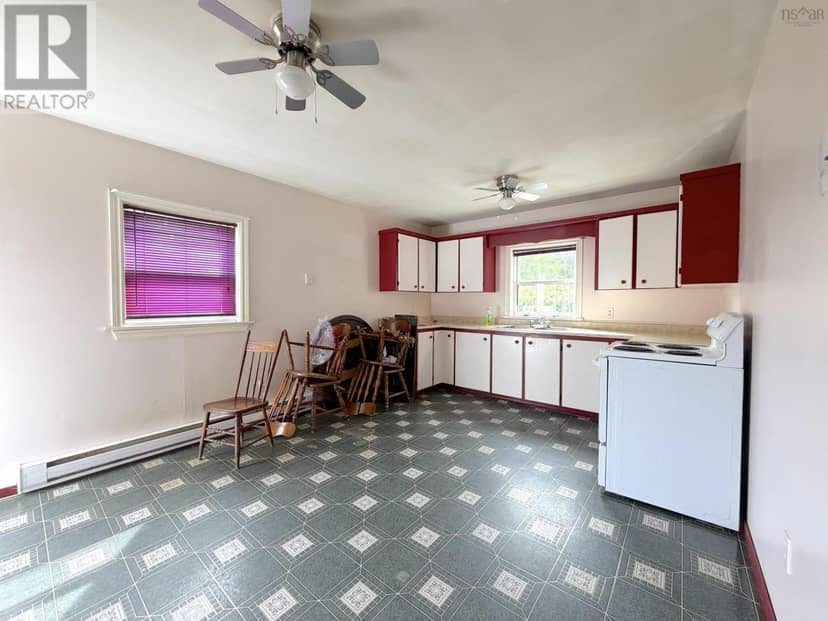 101 Millbrook Road — photo 13 of 40