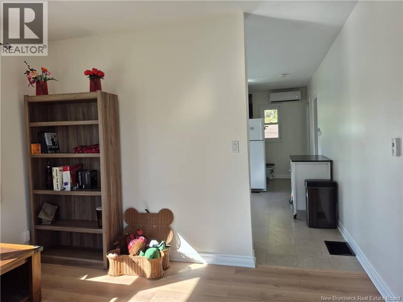 557 Canada Street — photo 27 of 40