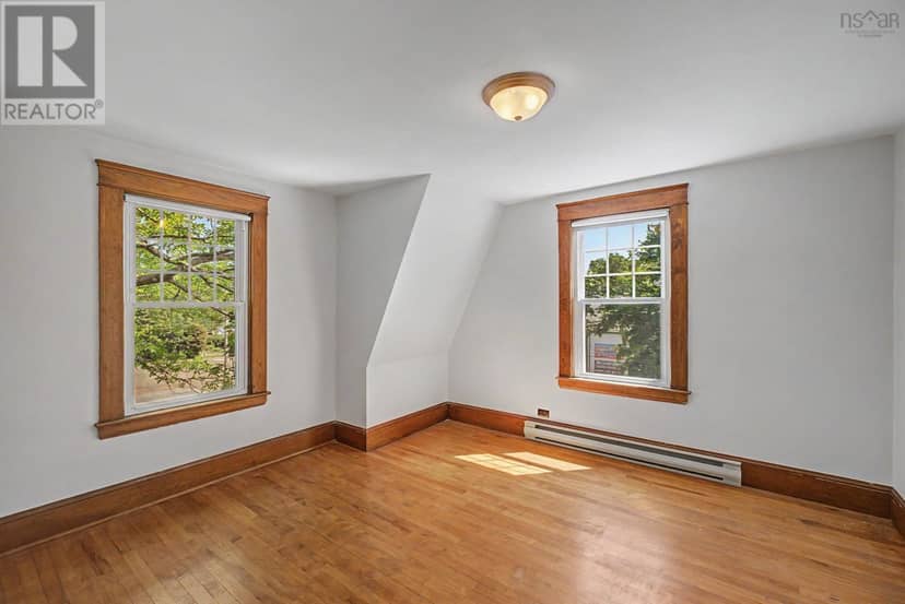 5 Warwick Street — photo 28 of 40