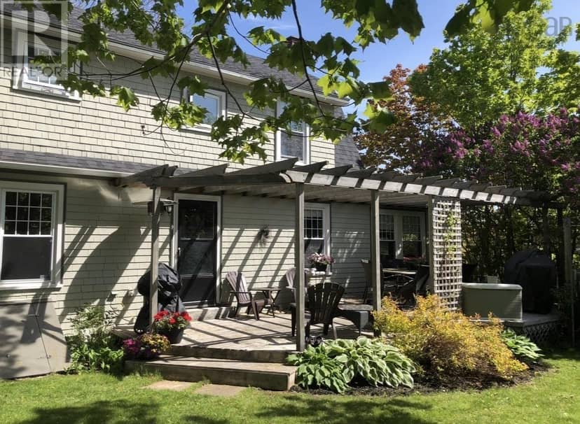 5 Warwick Street — photo 4 of 40