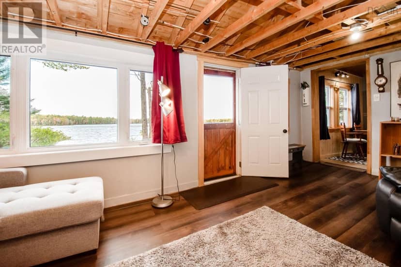 31 Lake Paul Road — photo 13 of 20
