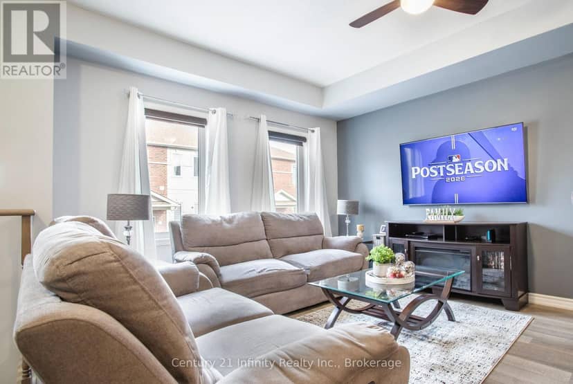 4 Dunsley Way, Whitby, photo 2