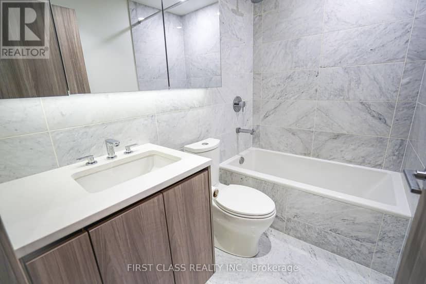 TH103 - 95 McMahon Drive — photo 13 of 24