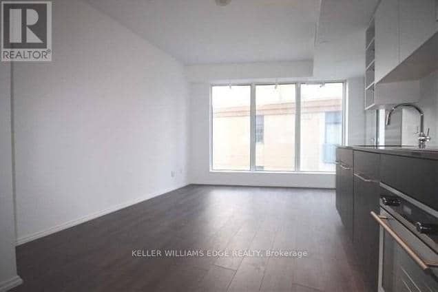 1009 - 68 Shuter Street — photo 3 of 9