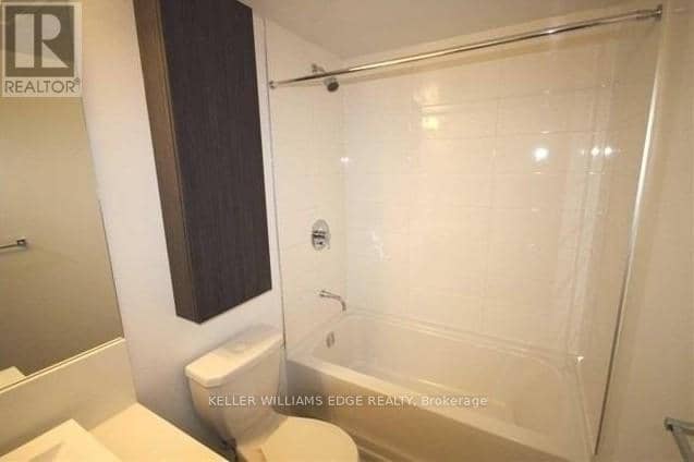 1009 - 68 Shuter Street — photo 7 of 9